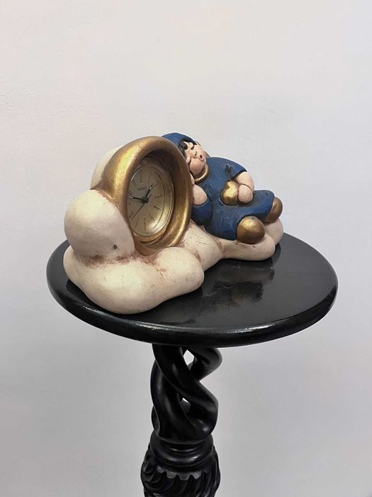 Bibelou ITALIA ceramica THUN bibelouri statueta ceas ieftin marcat