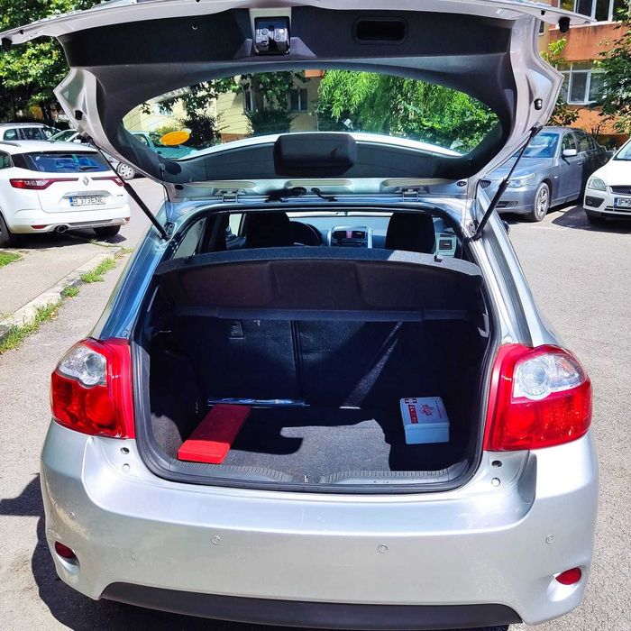 Toyota Auris 1.33 VVT-i Benzină | 173.000 km | Al 2-lea Proprietar | 5.100 € usor negociabil