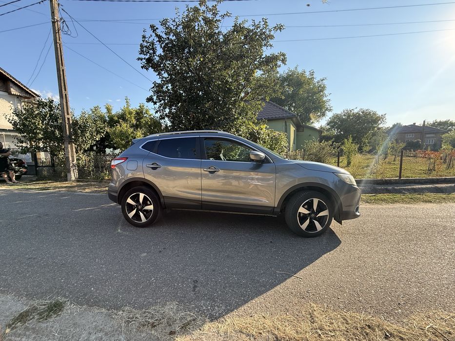 Nissan Qashqai 2015