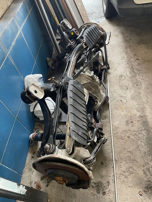 Vând punte spate a5 quattro an 2018