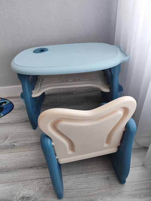 Набор столик со стульчиком Pituso Fish