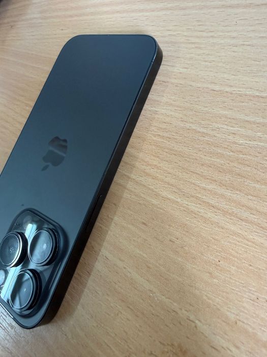 iPhone 14 Pro в отлично състояние