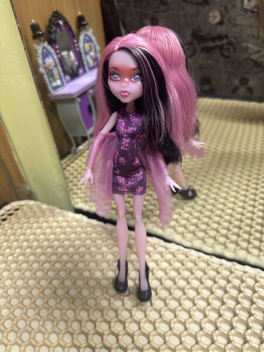 Продам куклу   монстр хай!