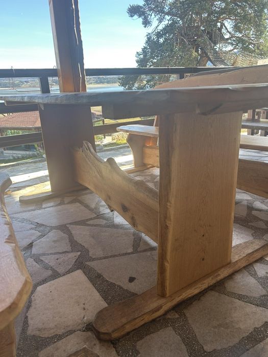 Продавам маси, пейки за заведения и дома от масив