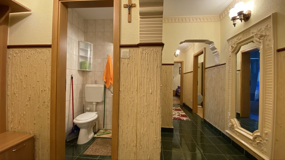 Inchiriez apartament 3 camere, Faleza Nord