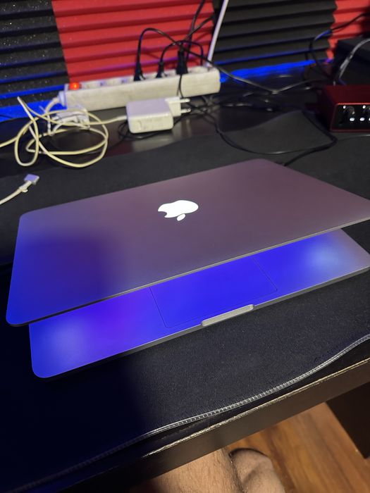 Macbook pro 2015 13inch Retina