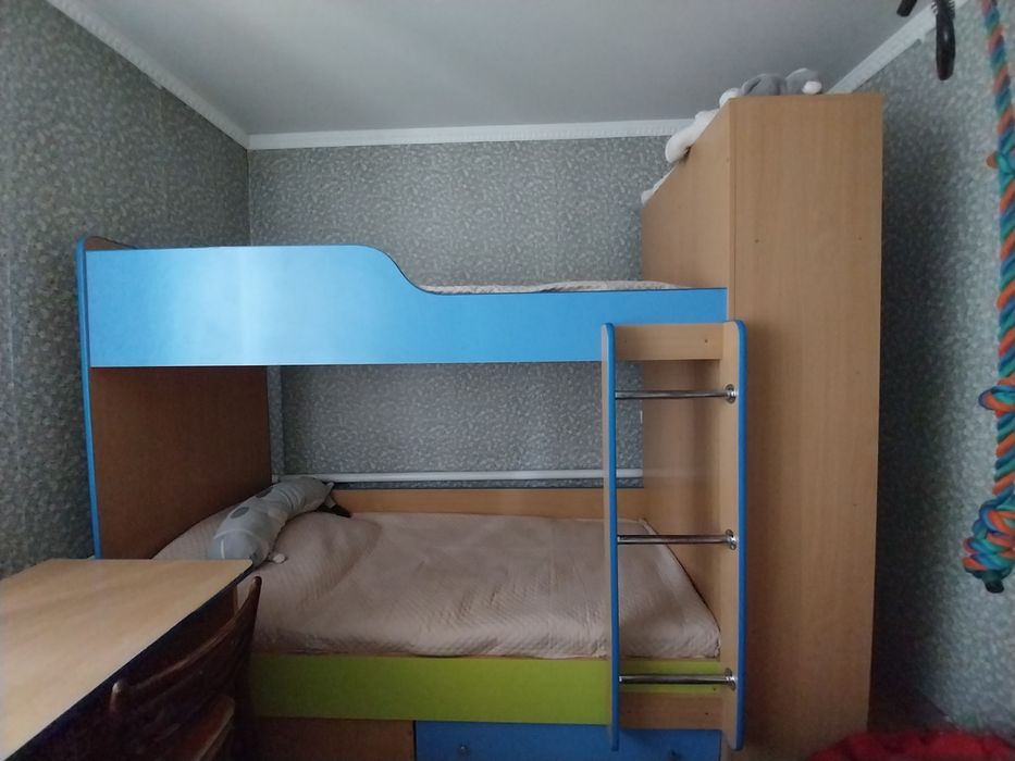 Продаеться детская кровать