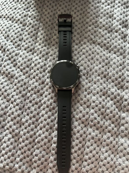Продам часы Huawei watch gt 5 46мм