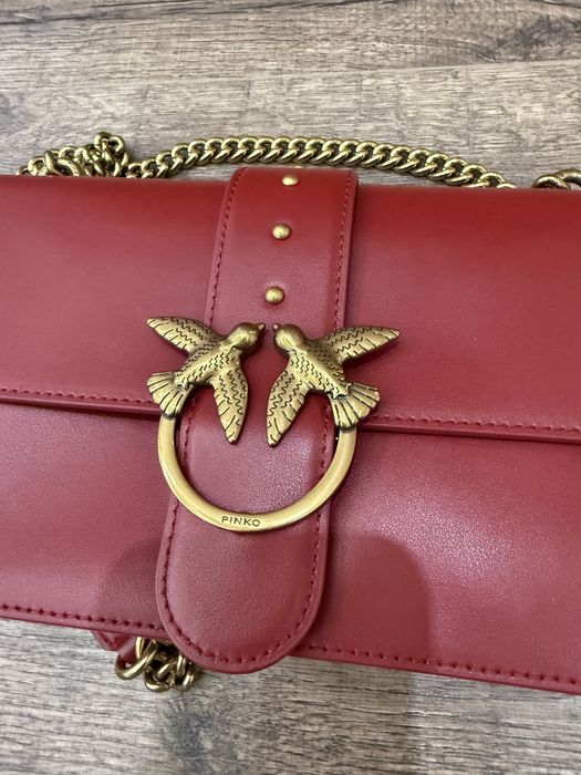 Червена чанта  Pinko