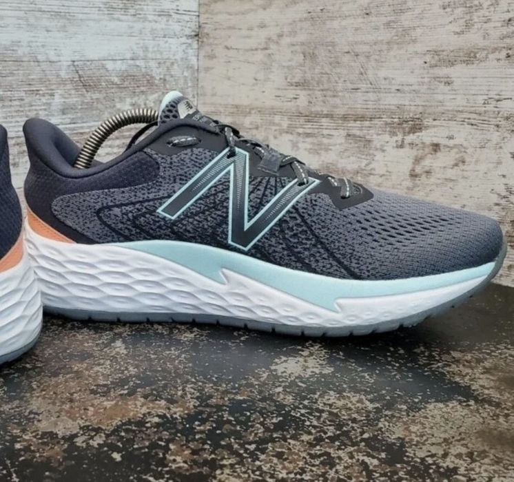 Маратонки New Balance FreshFoam Evare