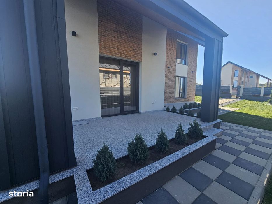 Vilă premium în complex privat Bucium–Vișan | Priveliște superbă