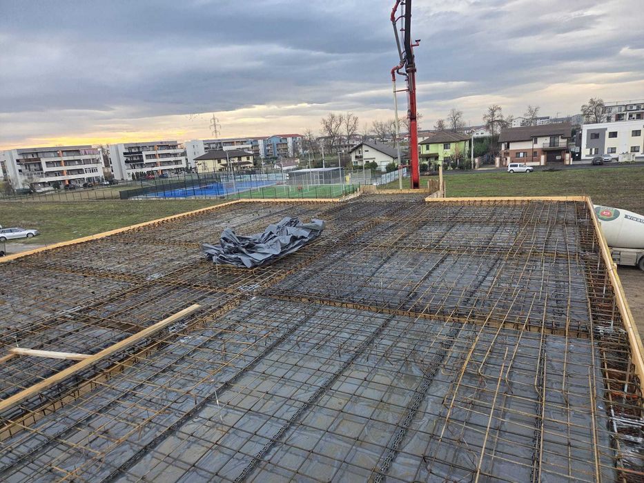 Executam lucrări în construcții și amenajăm curți