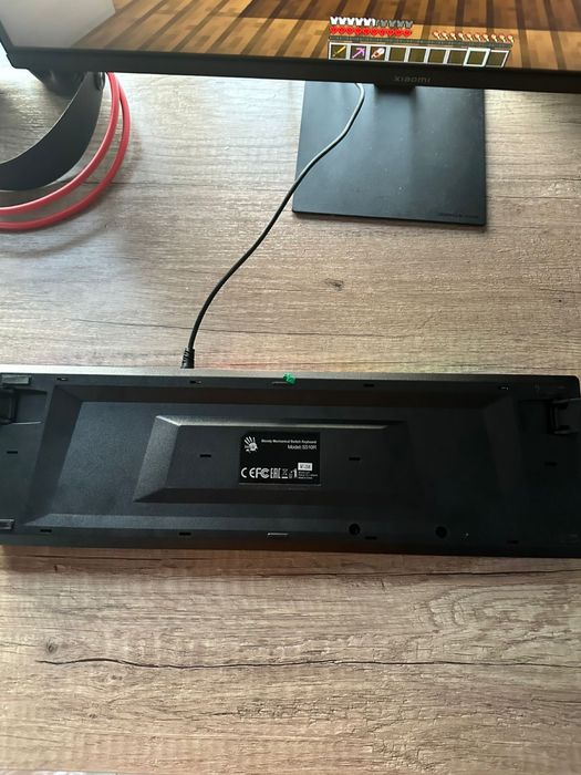 Продам механическую клавитуру блади