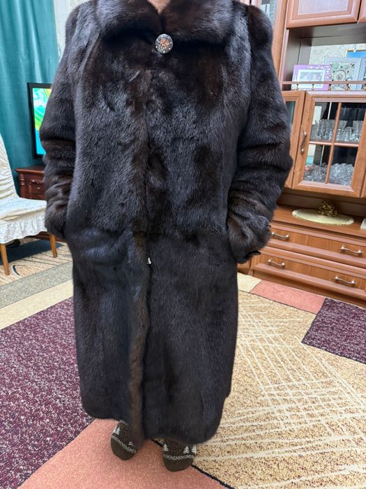 Продам шубу в хорошем состояний