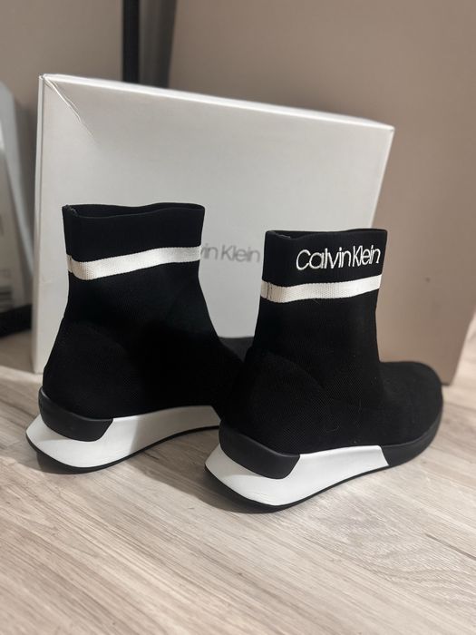 Обувки от Calvin Klein-39