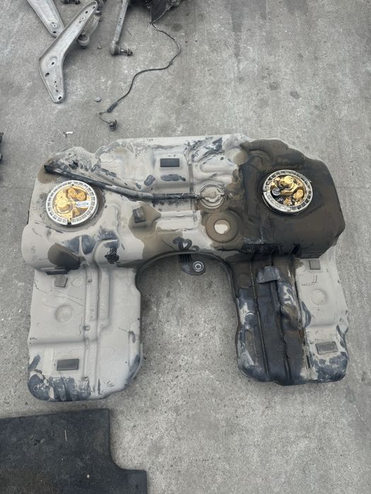 Резервоар бмв х5 ф15 х6 ф16 bmw x5 f15 x6 f16 rezervoar