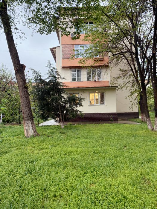 СУПЕР ЛОКАЦИЯ ПРОДАЕТСЯ квартира с ремонтом и с мебелью Жангох, ц-15
