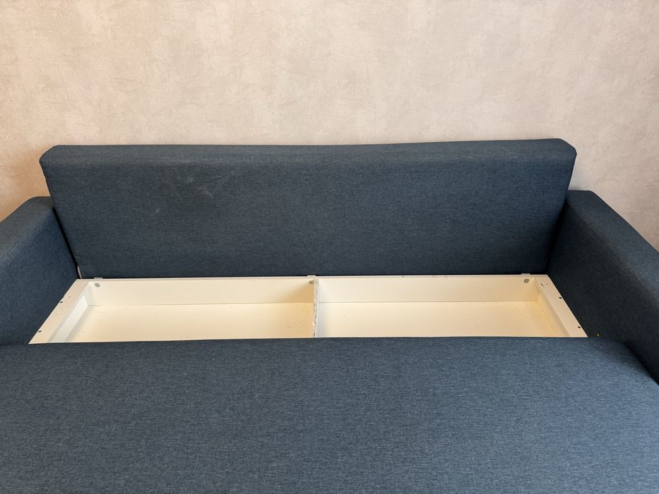 Диван 220, Россия