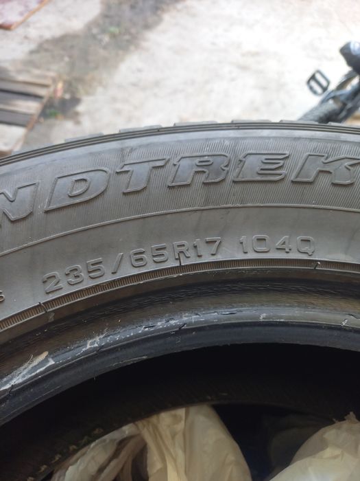 Продам зимние шины в отличном состоянии