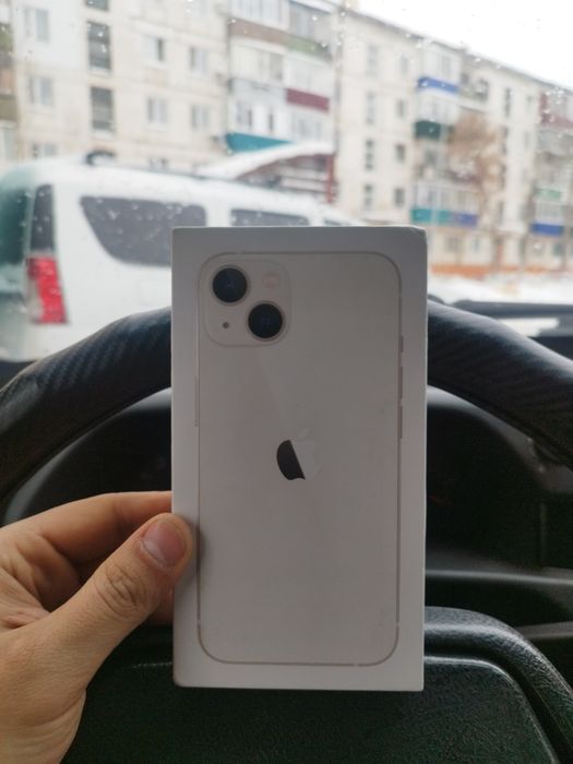 Продам айфон 13 128 Гб
