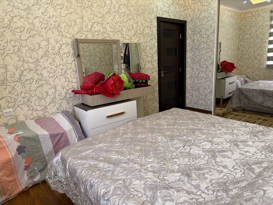 73kv. 3 xona 3 etaj 5 etajli dom yevro remont. mebel texnikalari bln