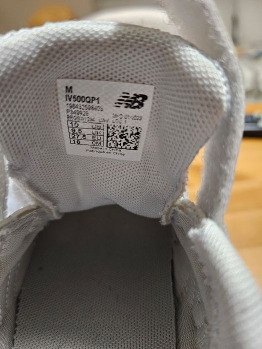 Маратонки new balance