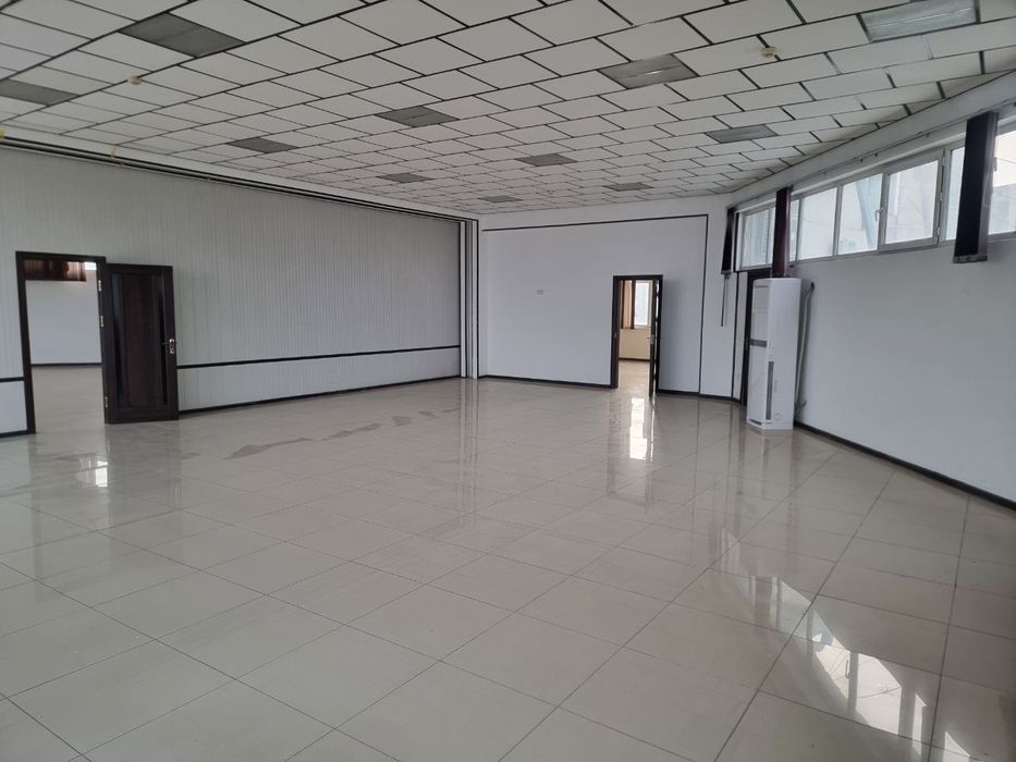 Сдаётся нежилое помещение в Сергелинский районе Базар авто запчаст