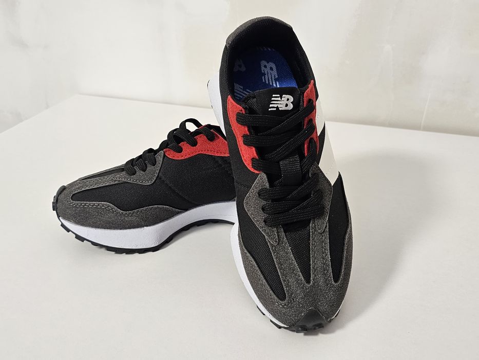 Adidași New balance