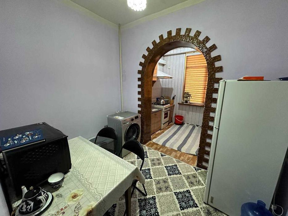 3 хонали квартира 3 этаж 6 микр, оазис маркет