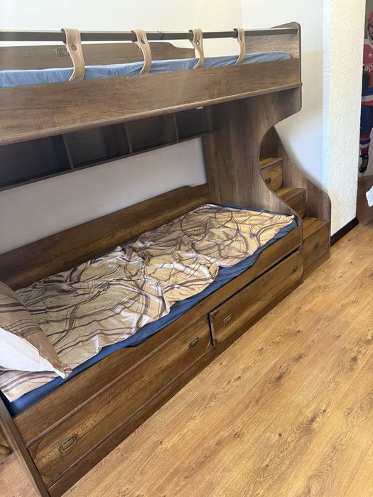 Кровать детская двухярусная