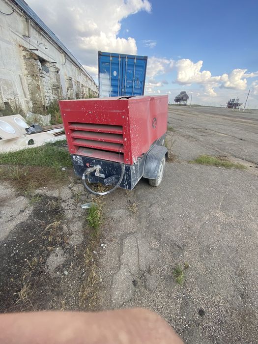 Компрессор Атлас копко