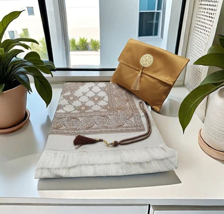 Набор Жайнамаз тасбих сумочка