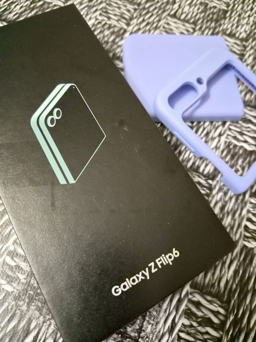 Samsung galaxy z flip  6