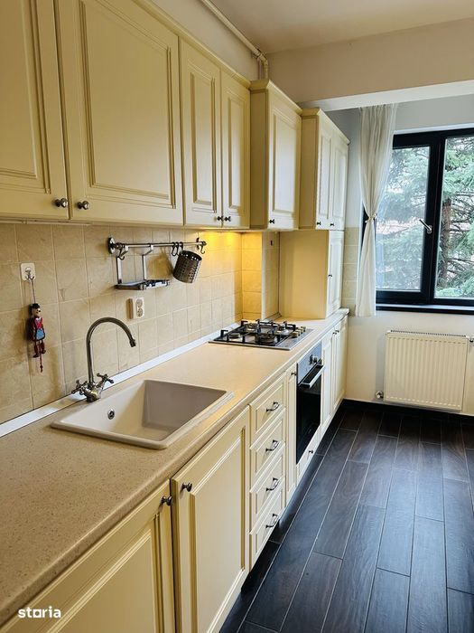 Apartament 3 camere - langa Herastrau - chirie