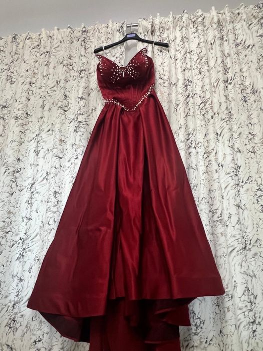 Rochie de nunta Nașa