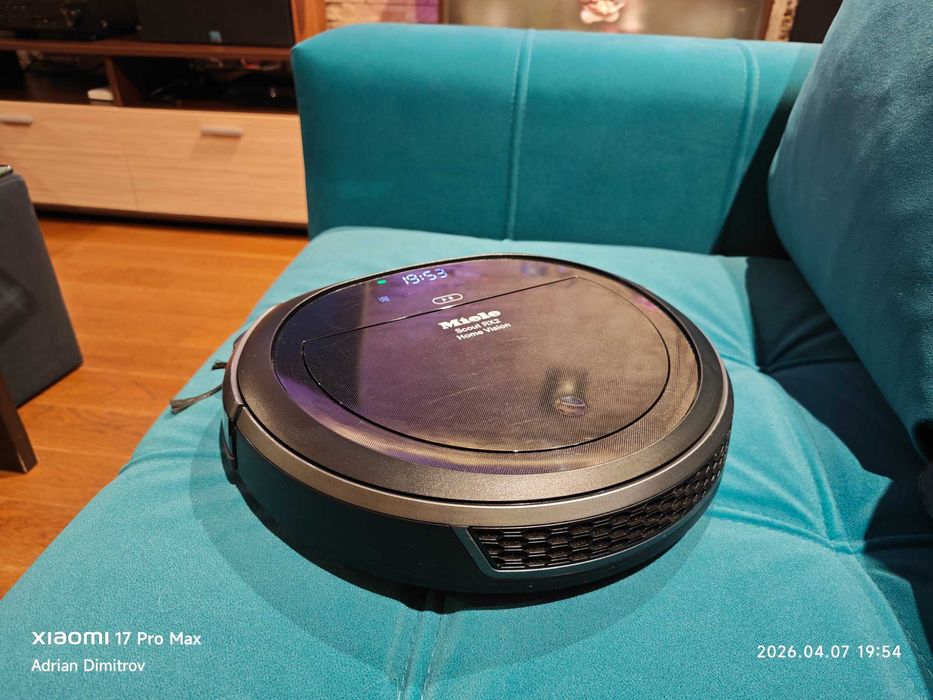 Miele Scout RX2 прахосмукачка робот в отлично състояние
