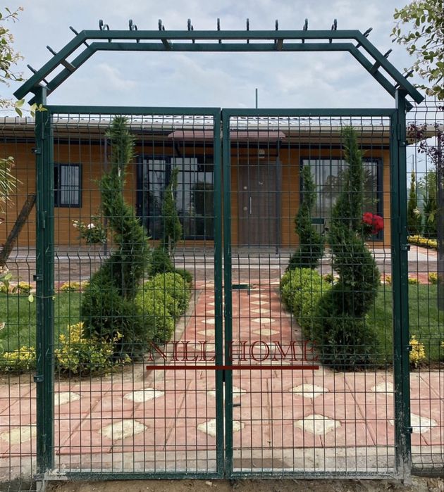 Дворни Врати - Оградни Пана - Оградни Колове- Мрежа-Изкуствена трева