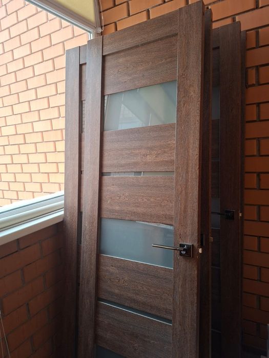 Продам отличные межкомнатные двери