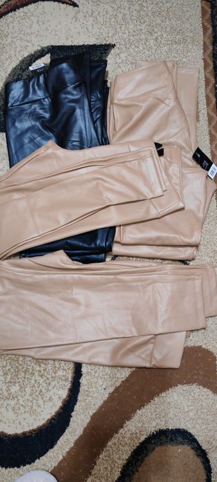 Pantaloni imitație piele