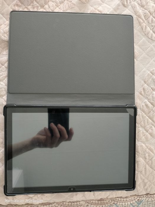 Продам планшет новый
