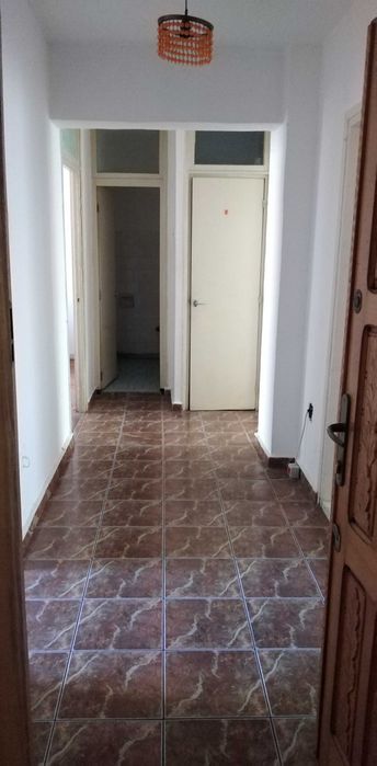 Vând apartament 3 camere, ultracentral