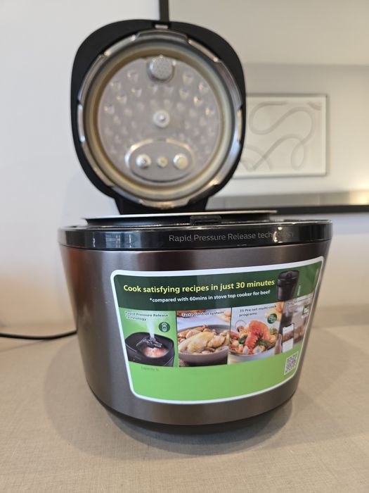 В гаранция! Мултикукър philips all in one херметик