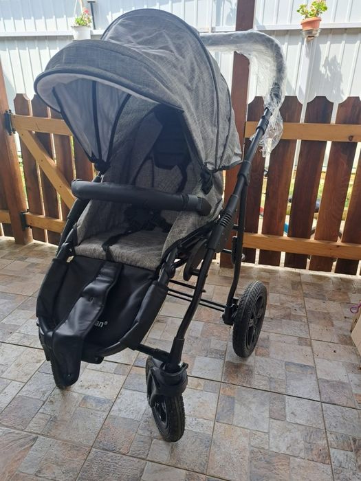 Carucior 3 în 1 Krausman, gri
Scoica a fost folosită mai mult, c