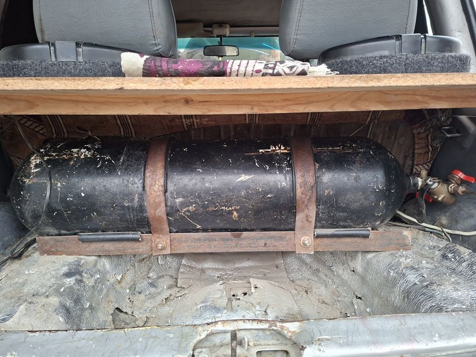 Tiko 1999 sotiladi metani bor