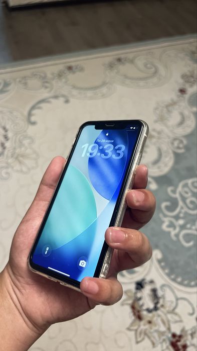 Iphone 11 продам