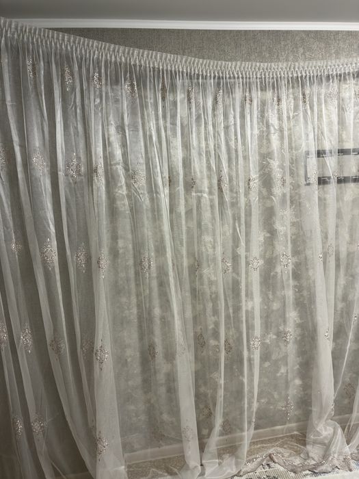 тюль в отличном состояний