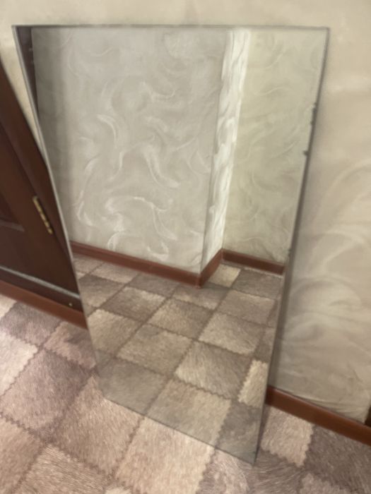 Продам зеркало  срочно