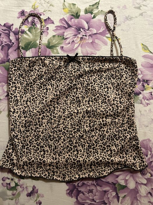 вещи и книги, не ношенные