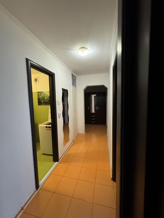 Proprietar, vanzare apartament 2 camere, loc de parcare inclus!