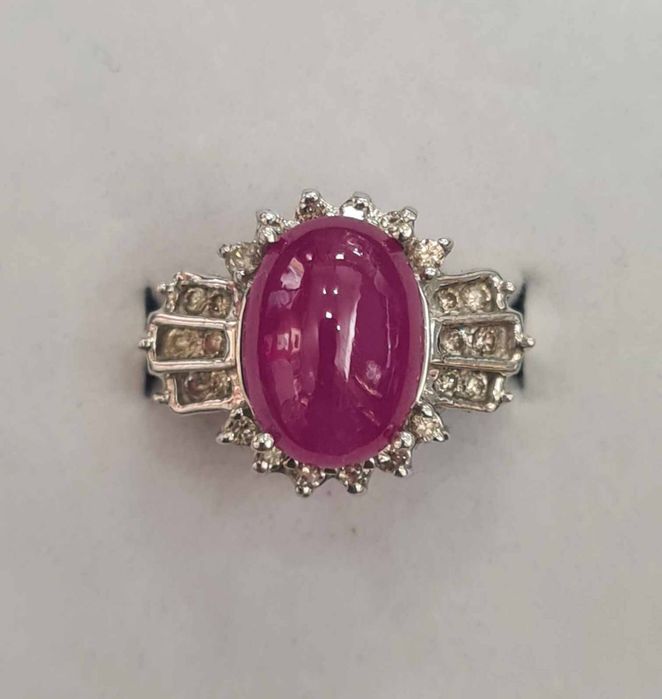 Inel din aur alb 18k cu safir natural si diamante naturale,IAU599